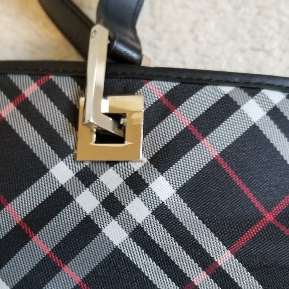 Burberry pattern zipper bag - Picture 4 of 9